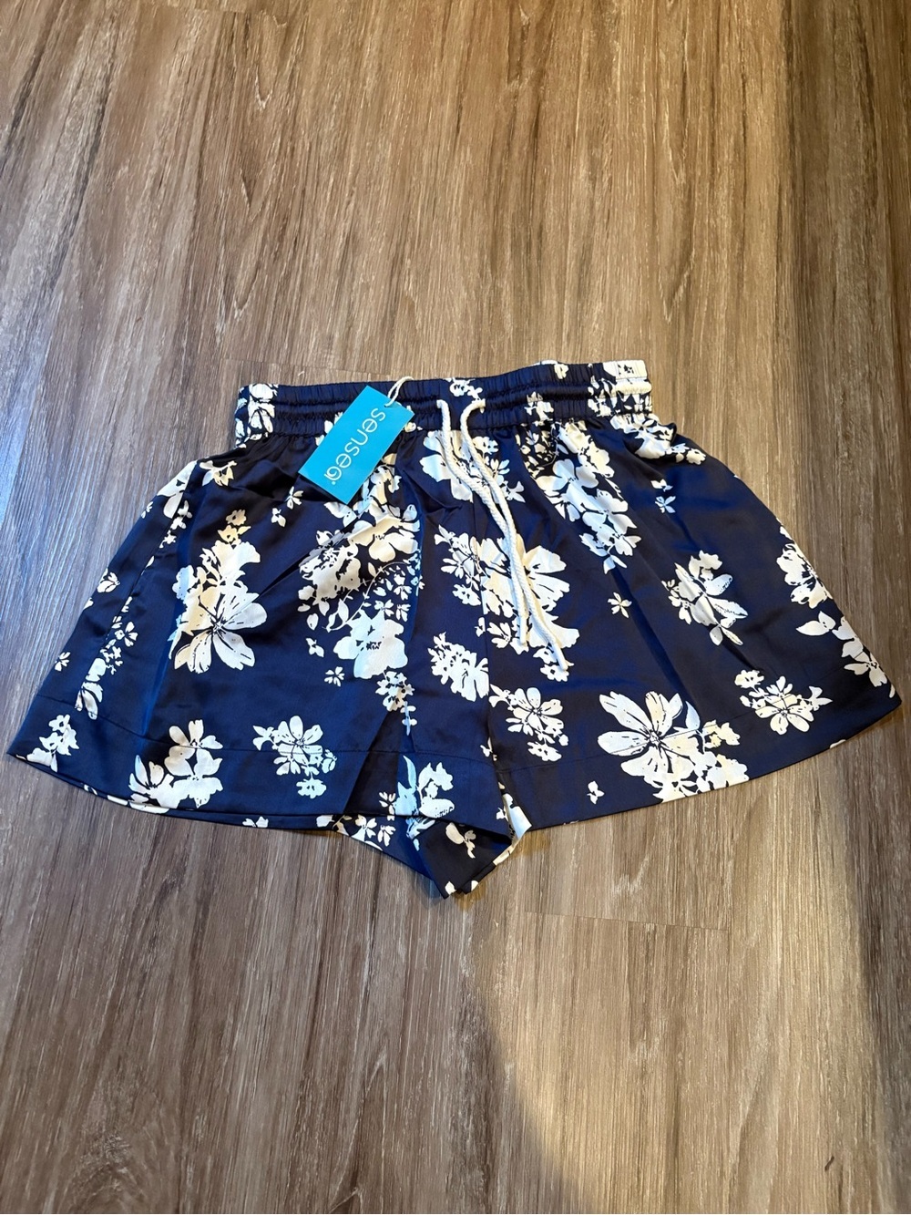 Sense@ Navy and White Floral Drawstring Women's dressy Shorts